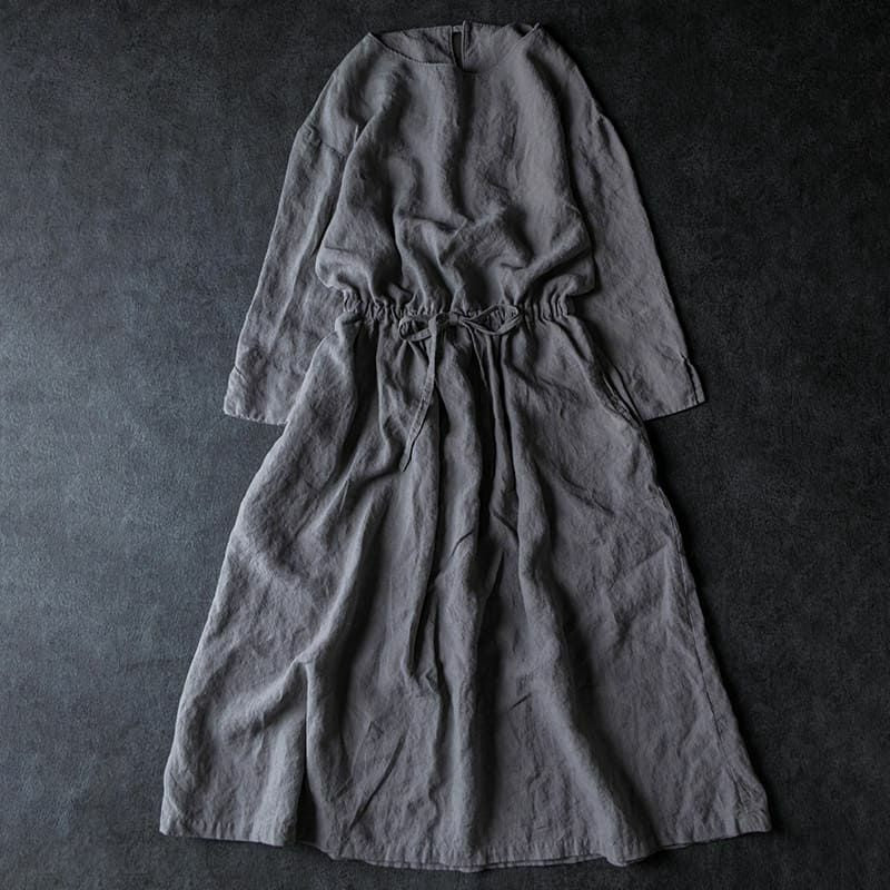 洗いこまれたベルギーリネン40番手で作成したワンピース